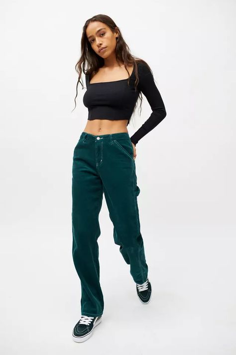 Carpenter Pants Outfit, Green Carpenter Pants, Pants Linen, Dickies Women, Bdg Jeans, Green Fits, Dickies Pants, Workwear Fashion, Carpenter Pants