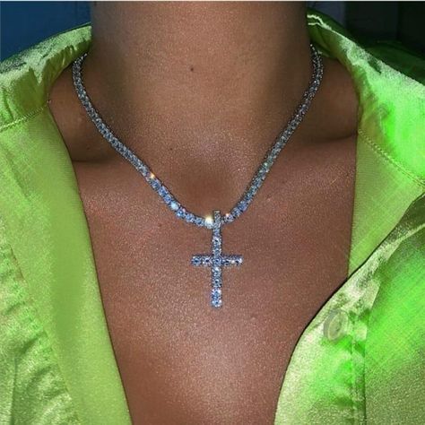 Dope Jewelry, Tennis Necklace, Girly Jewelry, Cross Pendant Necklace, Silver Pendant Necklace, Accessories Necklace, Bling Bling, Cute Jewelry, Luxury Jewelry