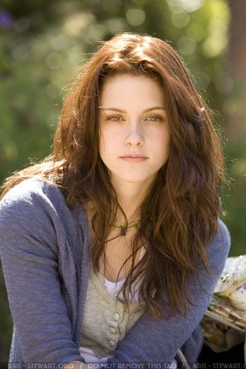 Kristen Stewart Kristen Stewart Hair, Kristen Stewart Twilight, Kristin Stewart, Bella Hair, Bella Swan, The Twilight Saga, Twilight Saga, Celebrity Look, Kristen Stewart