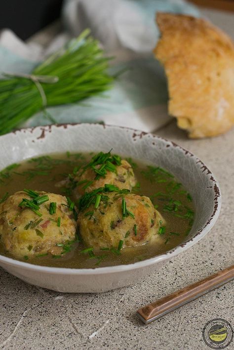 Austrian Dumplings Bread: Speckknoedel Suppe | Recipes Journey Austrian Dumplings, Austrian Bread, Austrian Food, Swiss Food, Bread Dumplings, Austrian Recipes, Dumplings For Soup, Leftover Bread, Simple Nutrition