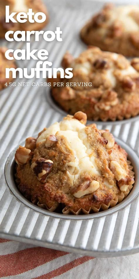 Enjoy all the flavor of your favorite cake in a healthy low carb muffin! These Keto Carrot Cake Muffins are moist, tender, and have a delicious sugar free cream cheese center. Keto Carrot Cake Muffins, Copycat Banana Bread, Keto Coconut Flour Recipes, Healthy Apple Oatmeal, Muffins Carrot, Chocolate Chunk Banana Bread, Low Carb Muffin, Keto Carrot Cake, Healthy Easter Treats