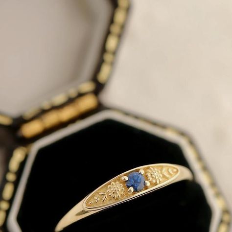 Gold And Blue Jewelry, Blue Gold Jewelry, Birth Ring, Stones Rings, Birth Stones, Two Stone Ring, Rings Blue, Ocean Inspired Jewelry, Sapphire Wedding Rings