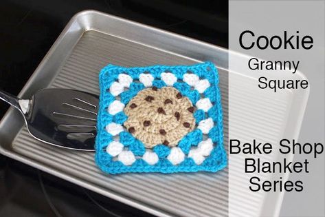 Crochet Cookie Granny Square: Bake Shop Blanket Series - Sewrella Crochet Cookie, Crochet Granny Squares Patterns, Afghan Squares, Granny Square Patterns, Crochet Blocks, Crochet Food, Granny Square Blanket, Crochet Granny Squares, Square Blanket