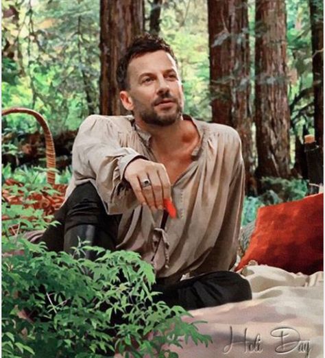 Very talented actor Craig Parker whose voice is beyond enchanting. New Zealanders just sound better.  #lordnarcisse #reign  photo credits: Holi Day  #holiday Craig Parker, Reign Tv Show, Reign Mary, Dragon Age Series, Mary Queen Of Scots, Mary Shelley, Keep Calm And Love, Film Books, Queen Mary