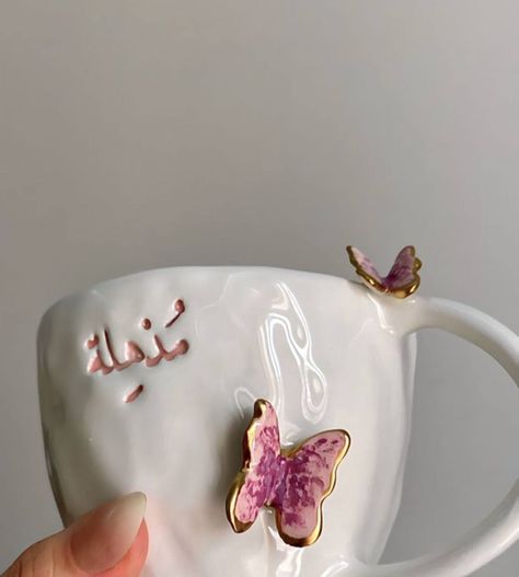 Ceramic Painting Ideas, Coffee Designs Art, Cerámica Ideas, Pretty Mugs, Clay Diy Projects, Diy Ceramic, Clay Crafts Air Dry, Aesthetic Inspiration, Pottery Crafts