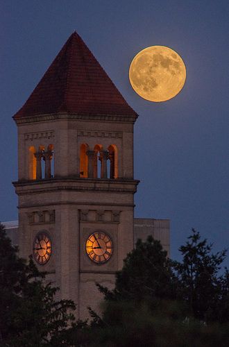 Spokane Clocktower Moonrise Downtown Spokane, Places In Florida, Eastern Washington, Shoot The Moon, Moon Shadow, Evergreen State, Moon Photos, Spokane Washington, Spokane Wa