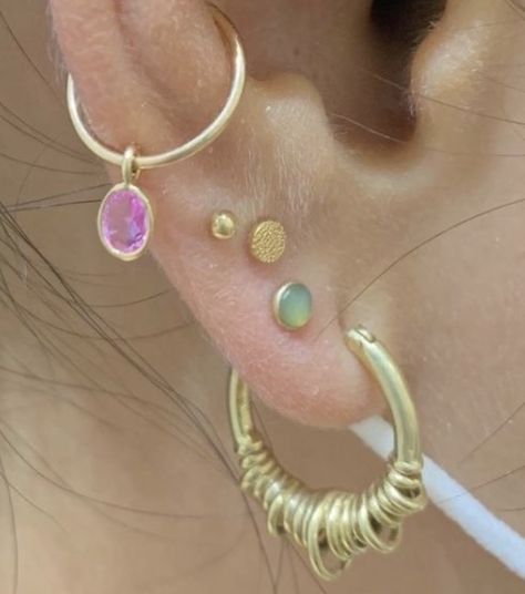 Ear Piercing Styling, Styled Ear Piercings, La Apartment, Internet Speed Test, Im So Sorry, Earring Inspo, Ears Pierced, Cool Ear Piercings, Pretty Ear Piercings