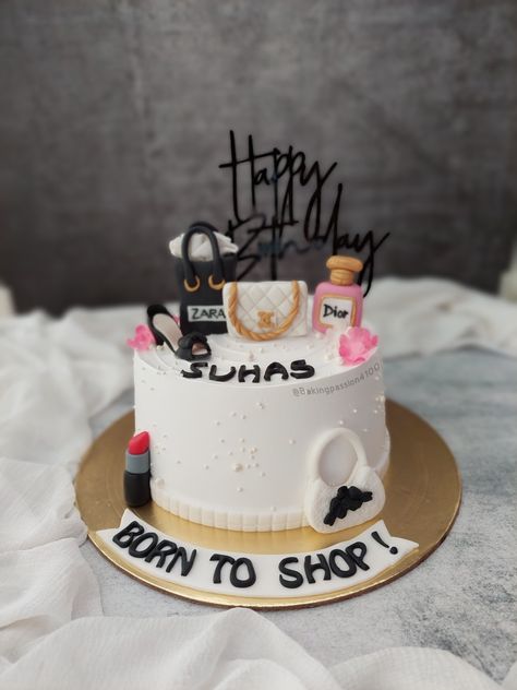 Born To Shop Cake, Up Theme, Magic Cake, Cake Decorating Designs, Home Baking, Cake Decorating Tips, Decorating Tips, Cake Ideas, Cake Decorating