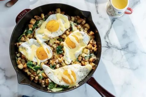 Ree Drummond Eggs Benedict, Benedict Breakfast Hash Pioneer Woman, Hash Recipes, Brunch Favorites, Benedict Breakfast, Breakfast Hash Recipes, Food Network Recipes Pioneer Woman, Hash Recipe, Breakfast Hash