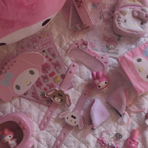 Cutecore My Melody, Pink Sanrio, Sanrio Stuff, Kitty Art, Hello Kitty Art, Madoka Magica, My Melody, Pastel Pink, Hello Kitty