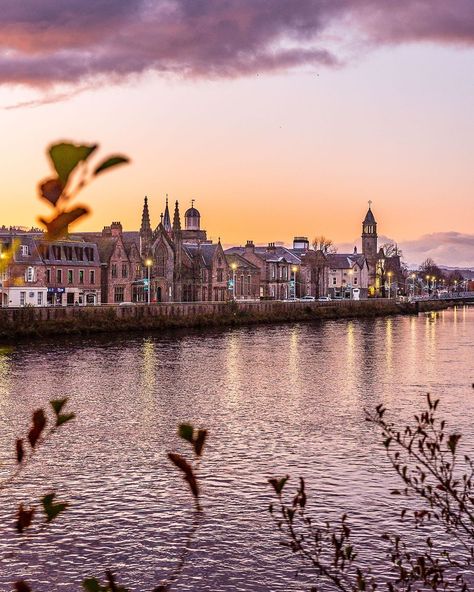 A beautiful sunset on the River Ness in Inverness, Scotland. This city is one of the most underrated places to visit in Scotland. Click through for more pictures on A Lady in London’s Instagram.   #inverness #scotland #river #sunset Places To Visit In Scotland, Romantic Winter Getaways, Scotland Aesthetic, Inverness Castle, Inverness Scotland, Visit Scotland, Winter Getaway, Inverness, Scotland Travel