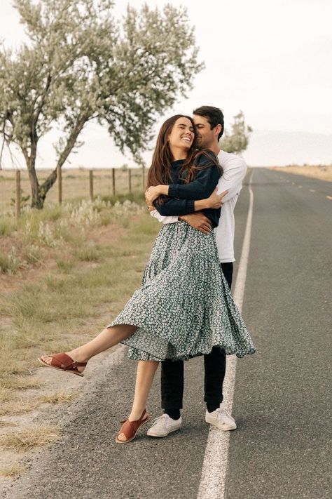 Road Photoshoot, Pre Wedding Photoshoot Outfit, Couple Matching Outfits, Pre Wedding Photoshoot Outdoor, Engagement Pictures Poses, Wedding Photoshoot Poses, Cute Couple Outfits, Happy Clients, Wedding Couple Poses