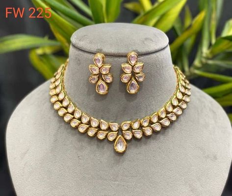 Jewellery For Beautiful on Instagram: “Get this beautiful Necklace at ₹1299 👉@jewellery.trendsetter . . For all fans ❤️ of jewellery 💎 and the accessories 💍💍 lovers , welcome…” Kundan Jewellery Set Simple, Kundan Necklace Simple, Artificial Necklace Set, Earrings Diy Handmade, Kundan Jewellery Set, Gold Bangles For Women, Heavy Dresses, Kundan Necklace Set, Kundan Jewelry