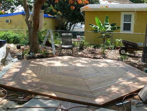 Hexagon Deck with recycled supplies - 2 Hexagon Deck, Deck On The Ground, Octagon Deck, Hexagon Patio, Plant Beds, Deck Building Plans, Hexagon Table, Building Hacks, Build A Deck