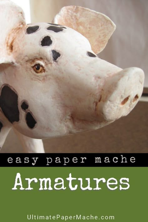 Create realistic animal sculptures with patterns inside your armature. Make your own patterns of any animal you want to sculpt, using photos or a drawing. The video on this page shows you how to do it, so be sure to watch. Paper Mache Crafts Diy, Paper Clay Projects, Sculpting Animals, Easy Paper Mache, Papier Mache Art, Papier Mache Sculpture, Make Your Own Patterns, Paper Mache Recipe, Paper Mache Projects