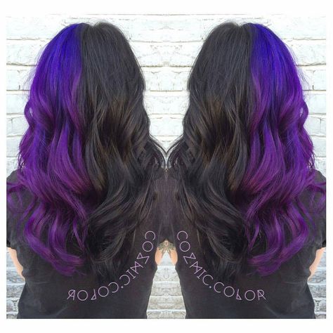 116 Likes, 1 Comments - Stylists supporting Stylists (@stylistssupportingstylists) on Instagram: “♊️♊️♊ @Regrann from @cozmic.color - ♊️♊️♊️#hairbrained #cozmiccolor #mermaidians #modernsalon…” Purple And Black Hair, Half Colored Hair, Grey Balayage, Half Dyed Hair, Half And Half Hair, Split Dye, Split Dyed Hair, Hair Color Streaks, Hair Streaks