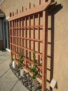 Japanese Trellis, Japanese Gardens Design Ideas, Small Pergola, Small Japanese Garden, Trellis Ideas, Wooden Trellis, Diy Trellis, Pergola Design, Japanese Garden Design