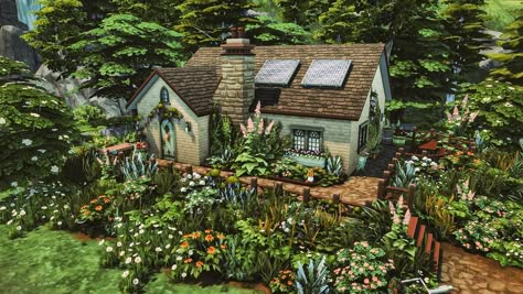 Sims 4 Cottage, Sims Inspiration, Base Building, Sims 4 House Plans, Sims 4 House Building, Cottage Farm, Sims 4 House Design, Sims Building, Sims House Plans