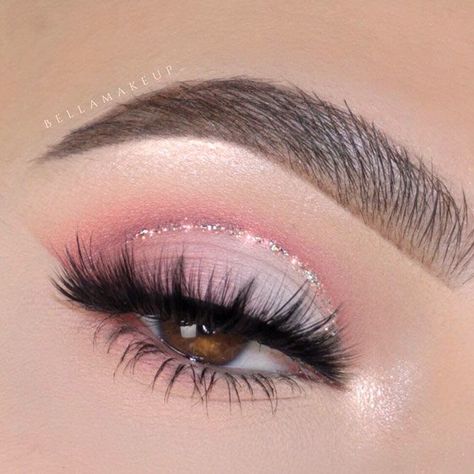 Ways Of Applying Eyeshadow For Brown Eyes ★ Makeup Questions, Rosa Make-up, Makeup Names, Quinceanera Makeup, Eyeliner Glitter, Beauty Hacks That Actually Work, Make Up Designs, Pink Eye Makeup, Eyeshadow For Brown Eyes