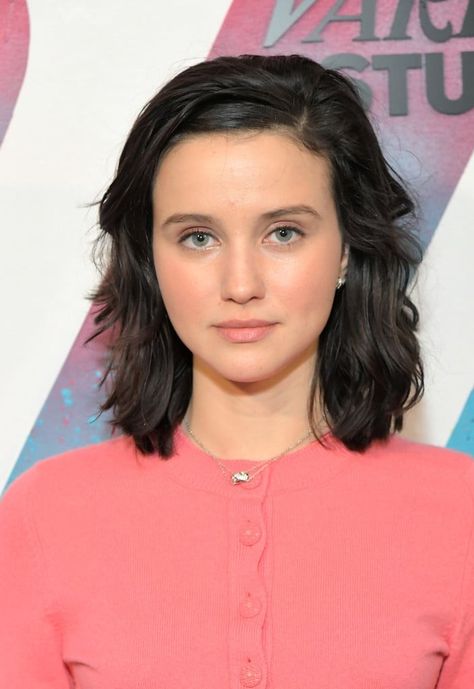 Julia Goldani, Julia Goldani Telles, Clear Winter, Bright Winter, Green Eyes, Actors, Pure Products, Hair, Beauty