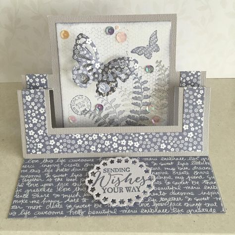 Written tutorial from The Craft Spa and video from The Crafty Spark. Screen Cards, Fancy Fold Card Tutorials, Step Cards, Exploding Boxes, Shaped Cards, Easel Cards, Fancy Fold Cards, Anna Griffin, Card Making Techniques