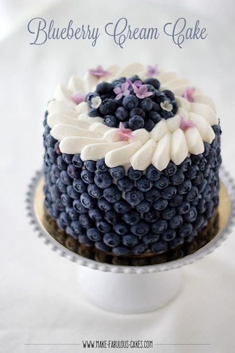 Blueberry Cream Cake, Torte Creative, White Chocolate Buttercream, Pie Pops, Blueberry Cake, Cupcake Cake, Pumpkin Cake, Savoury Cake, Pretty Cakes