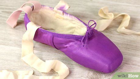 Purple Ballet Shoes, Dance Career, Canvas Ballet Shoes, Ballet Pointe Shoes, Dance Hairstyles, Dancing Aesthetic, Classical Ballet, Matte Pink, Point Shoes