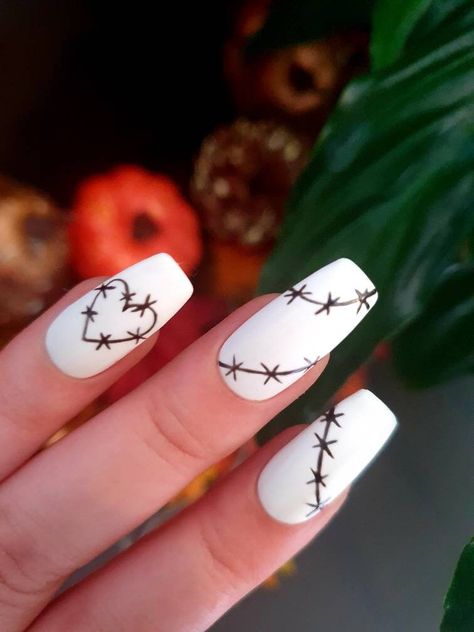 Country Acrylic Nails, Wire Nails, Chloe Nails, Cowboy Nails, Witchy Nails, Star Nails, Barbed Wire, Heart Nails, Cute Nail Designs