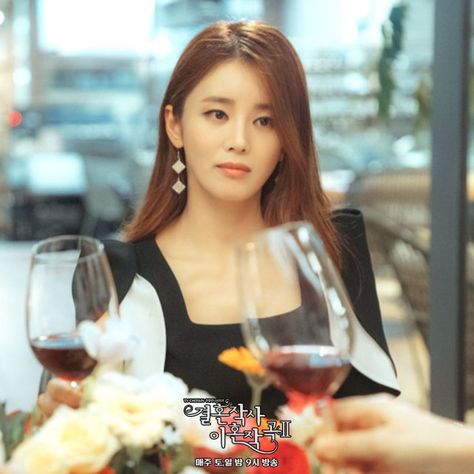 New stills added for the Korean drama 'Love ft. Marriage and Divorce 2'. Continue reading on HanCinema: https://www.hancinema.net/photos-new-stills-added-for-the-korean-drama-love-ft-marriage-and-divorce-2-153305.html Love Ft Marriage And Divorce, Kdrama Love, Korean Entertainment, Sung Hoon, Married Couple, Lee Min, True Beauty, Korean Drama, Entertainment News