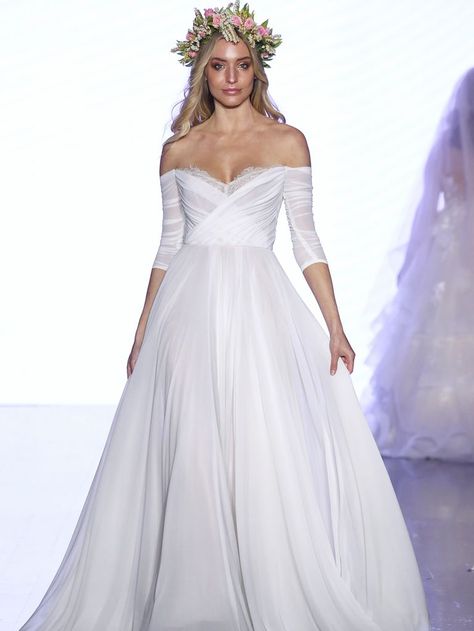 Wtoo By Watters Wedding Dress, Wtoo Wedding Dress, Effortless Wedding, Wtoo By Watters, Wedding Dresses Kleinfeld, Watters Wedding Dress, Wedding Dresses Taffeta, Plus Wedding Dresses, By Watters