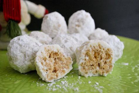 Snowball Rice Krispy Treats Brown Butter Rice, Rice Crispy Cereal, Rice Krispies Recipe, Snow Balls, Krispy Treats, 2014 Christmas, Krispies Treats, Cereal Treats, Rice Krispy