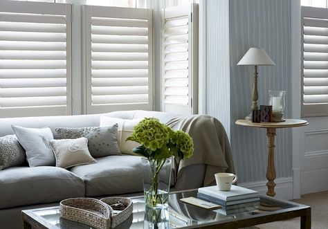 Window shutters | Beautiful pictures of our interior shutters - The Shutter Store Cafe Shutters, Cafe Style Shutters, Ikea Blinds, Interior Design Degree, Vertical Window Blinds, Interior Window Shutters, Patio Blinds, Kerb Appeal, Bathroom Blinds