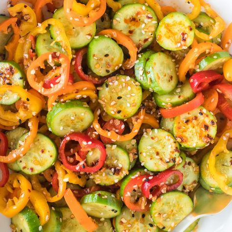 Sweet Pepper Cucumber Salad Recipe - All Recipes Club Pepper Cucumber Salad, Sweet Pepper Salad, Viral Cucumber, Veggie Pasta Recipes, Pepper Salad, Chili Crisp, Cucumber Salad Recipe, Satisfying Salads, Mini Sweet Peppers