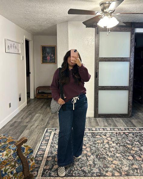 Outfit round up 🤠 #ootd #outfit #midsizemomstyle #midsizeootd #easyoutfits Fall outfit ideas / fall outfit inspo / sahm outfits / mom outfit ideas / midsize style / midsize outfit inspo / midsize fall fashion / midsize winter outfits / everyday outfit inspo Mid Size Feminine Style, Mid Plus Size Outfits, Midsize Style Fall, Casual Midsize Outfits Winter, Fall Fashion Midsize, Outfit Inspo Midsize, Midsize Fall Fashion, Midsize Winter, Sahm Outfits