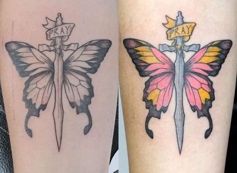 credit goes to @nicegoblins_wei Jojo Videos, Flying Tattoo, Piercing Tattoo, Sketchbook Art Inspiration, Body Mods, Butterfly Tattoo, Future Tattoos, Cute Tattoos, Art Sketchbook