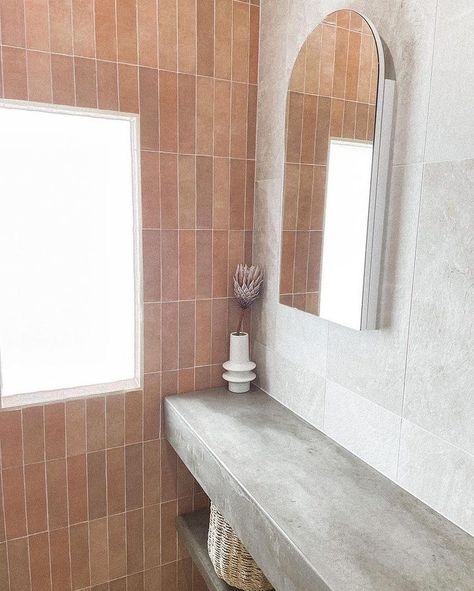 Stucco And Terracotta Interior, Terracotta White Bathroom, Concrete And Terracotta, Terracotta Tiles Bathroom Wall, Terracotta And Gold Bathroom, Terracotta And Grey Bathroom, Terracotta Shower Tile, Bathroom Terracotta Floor, Terracotta Bathroom Tiles