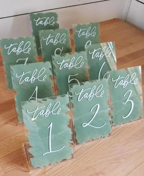 Table Number Chart, Unbreakable Vow, Crafty Wedding, Diy Table Numbers, Number Chart, Acrylic Table Number, Idee Cricut, Cricut Wedding, Acrylic Signs