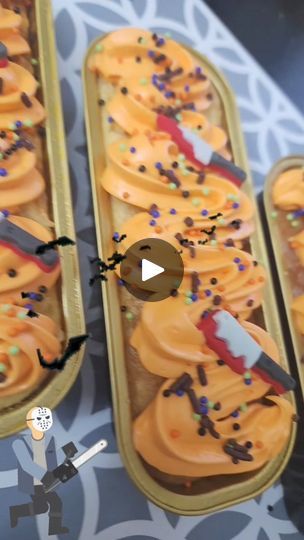 Mini Loaf Pan Desserts | Halloween themed mini loafs... | Facebook Fall Mini Cakes, Loaf Pan Desserts, Mini Loafs, Desserts Halloween, Pan Desserts, Cake Loaf, Mini Loaf Pan, Mini Loaf, Fall Mini