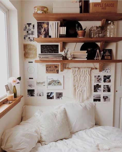 Small Bedroom Ideas On A Budget, Deco Studio, Budget Bedroom, Small Bedroom Designs, Diy Apartment Decor, Dekorasi Kamar Tidur, Design Del Prodotto, Dream Rooms, Decor Rustic