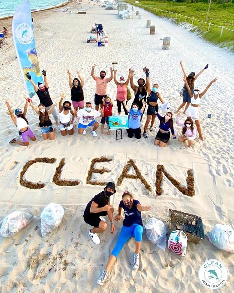 🌊 The heroes at @cleanbeachmiami! Beach Clean Up Aesthetic, Protect Our Oceans, Ocean Conservation Aesthetic, Beach Jobs, Beach Cleanup, Ocean Cleanup, Marine Wildlife, Beach Clean Up, Wildlife Biologist