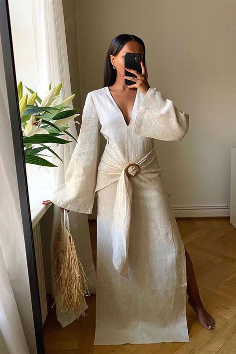 Linen Dresses Elegant, Linen Style Fashion, Modest Summer Fashion, Estilo Hijab, Divine Goddess, Mode Kimono, Modest Summer Dresses, Modest Summer Outfits, Mode Abaya