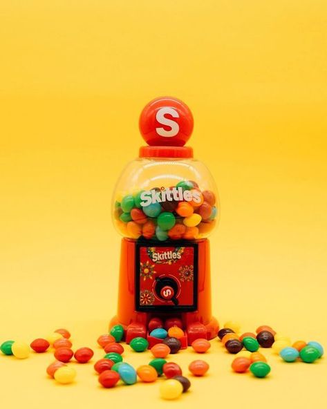 Skittles - dispenser Skittles Wallpaper, Skittles Aesthetic, Candy Skittles, Sweets Aesthetic, Girl Goals, Beauty Salon Business Cards, Fantasy Furniture, Salon Business Cards, Spongebob Wallpaper