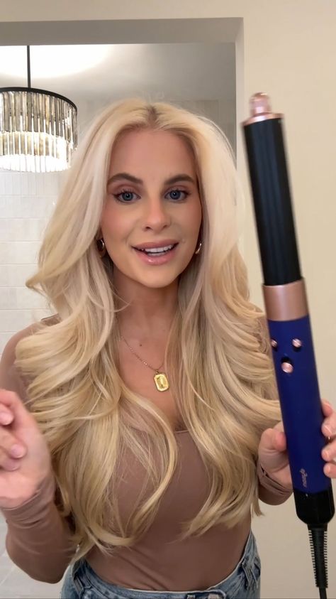 Kathleen Post on Instagram: “FULL Dyson tutorial! Comment “shop” and I’ll DM you a link to everything in this video! ✨✨✨ #dysonairwrap #dysonairwraptutorial…” Kathleen Post Hair, Dyson Blowout, Kathleen Post, Dyson Hair, Hair Formal, Post On Instagram, Hair Tutorial, Beauty Hacks, Hair Makeup