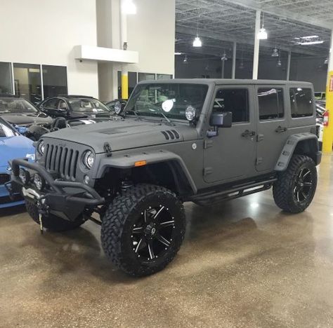 Gray Jeep, Jeep Things, Badass Jeep, Jeep Wrangler Accessories, Dream Cars Jeep, Custom Jeep, Cool Jeeps, Jeep Rubicon, Jeep Lover