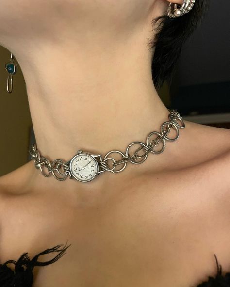 Aviva Gordon | SOLD Chainmail clock choker I’ve been working on. #upcycledjewelry #custommade #watch #avivadzn #watchchoker | Instagram Watch Choker Necklace, Watch Necklace Choker, Crochet Chainmail, Watch Earrings, Watch Choker, Clock Necklace, Chainmail Jewelry, Quirky Jewelry, Edgy Jewelry