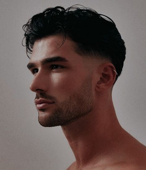 Men Mullet Haircut, Burst Mullet, Fade Haircut Mullet, Crop Top Haircut, Crop Mullet, Mullet Tutorial, Crop Top Fade, Mullet Taper, Mullet Fade Haircut