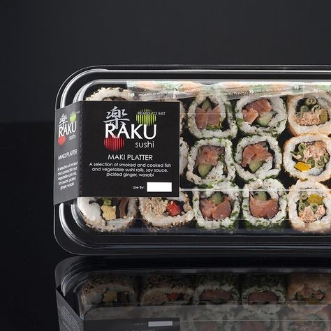 Dimsum Packaging, Sushi Packaging, Foodtrucks Ideas, Japanese Food Packaging, Sushi Box, Vegetarian Sushi, Sushi Platter, Food Box Packaging, Bakery Packaging