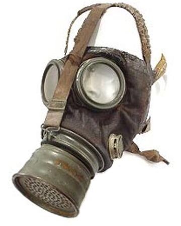 German GM18 gas mask. Similar in construction to the earlier GM17, but used glass lenses instead of celluloid.