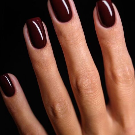 Holidays Nails Winter, Dark Wedding Nails, Dark Holiday Nails, 2024 Nail Colors, Jewel Tone Nails, Holiday Nails 2023, Winter Nail Colours, Dark Nail Colors, Nails Form