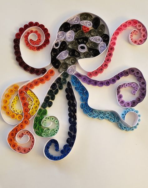 Paper Quilling Octopus, Quilling Octopus, Quilling Animals, Quilling Work, Paper Quilling Patterns, Quilling Techniques, Quilling Patterns, Quilling Designs, Ocean Animals